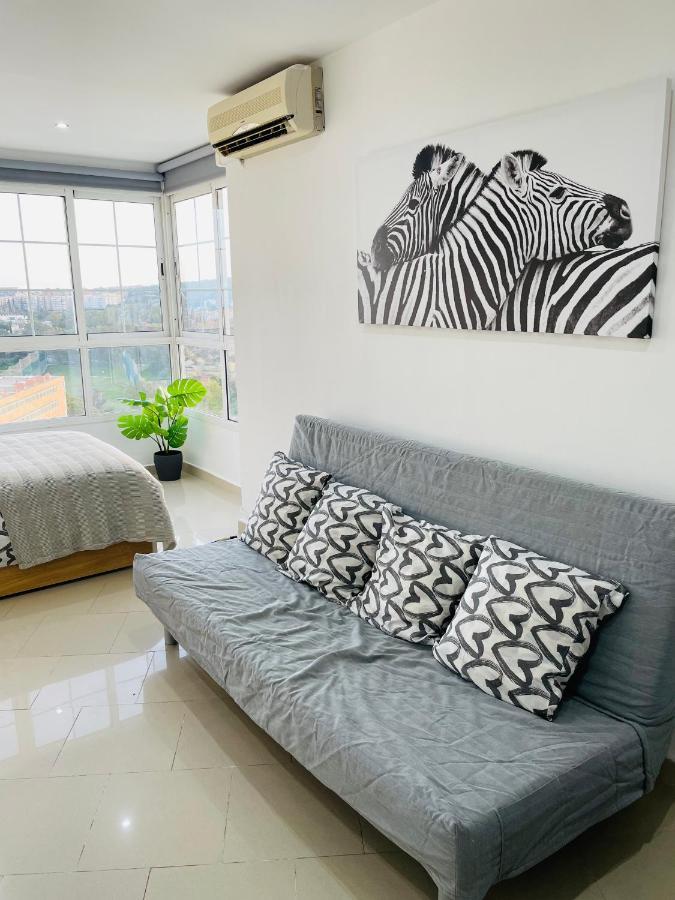 Apartamento La Torre 1337 Precioso, Moderno Y Con Piscina 토레몰리노스 외부 사진